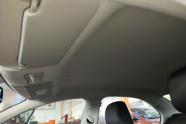 Used Volkswagen Jetta 2015 1.4L Manual Fashion Model