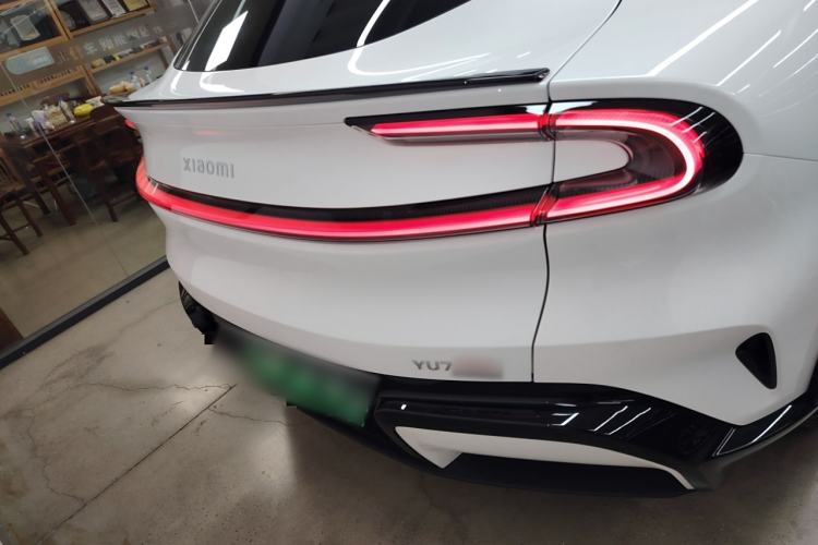 Used Xiaomi Auto YU7 2025 Ultra-Long Range High-Performance All-Wheel-Drive Max Edition
