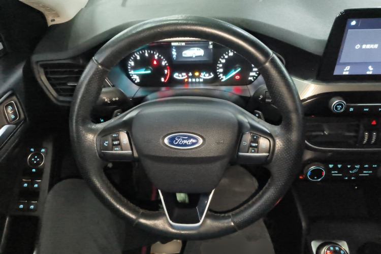 Used Ford Focus 2019 Sedan EcoBoost 180 Automatic Trend Edition