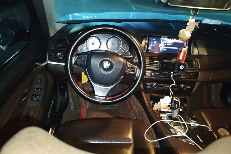 Used BMW 5 Series 2014 525Li Luxury Design Package
