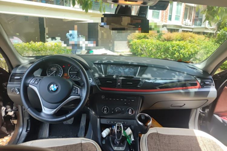 Used BMW X1 2015 sDrive18i Fashion Upgrade Edition Center Console