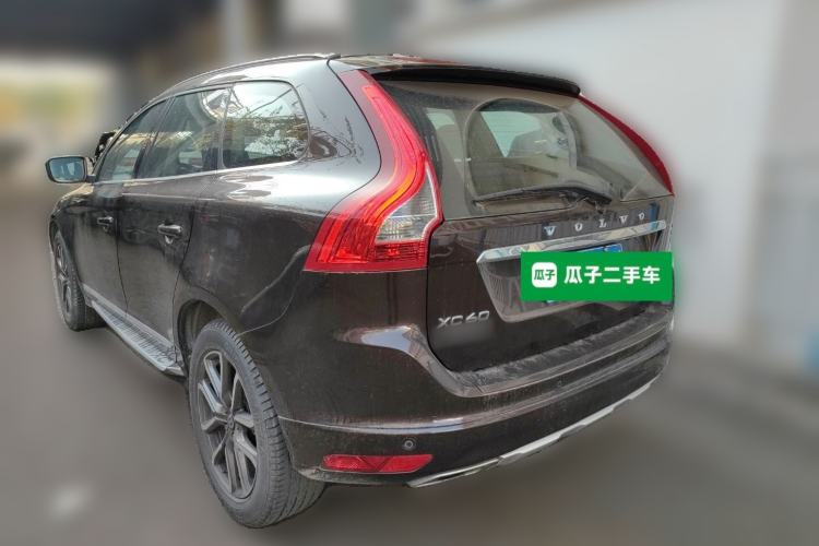 Used Volvo XC60 2017 T5 AWD Smart Drive Edition
