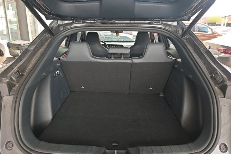 Used CHANGAN UNI-T 2020 1.5T Flagship Version Trunk