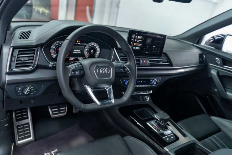 Used Audi Q5L 2024 40 TFSI Luxury Dynamic Edition Interior 2