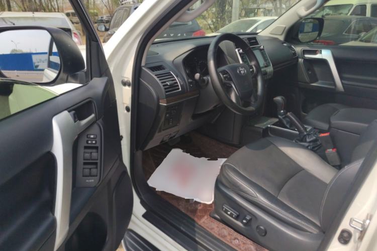 Used Toyota Prado  Driver Seat