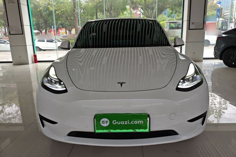 Used Tesla Model Y 2023 Rear-Wheel-Drive Version
