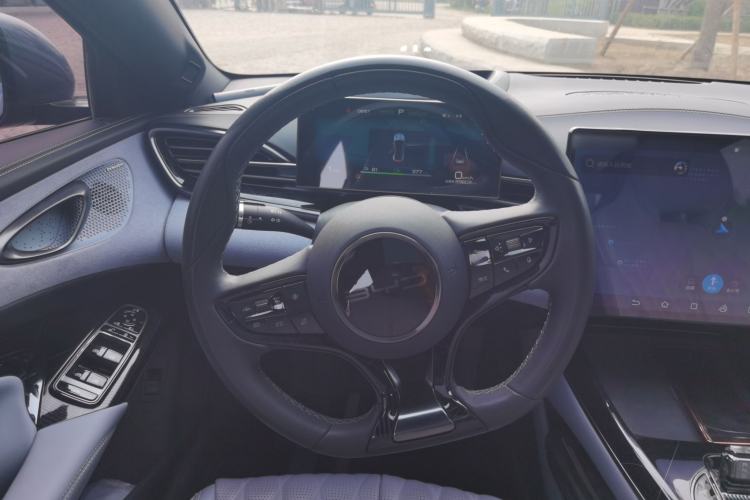 Used BYD Seal 2022 700 km Long-Range Rear-Wheel-Drive Version Steering Wheel