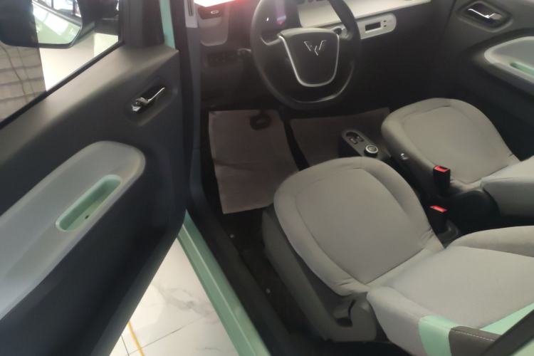 Used Wuling Hongguang MINIEV 2021 Macaron Fashion Model Lithium Iron Phosphate