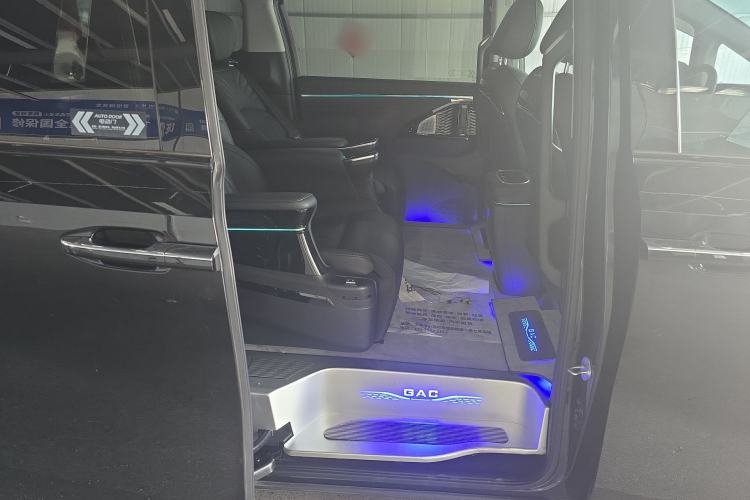 Used GAC Trumpchi M8 2024 Master Series 400T Ultimate Edition Exterior 2