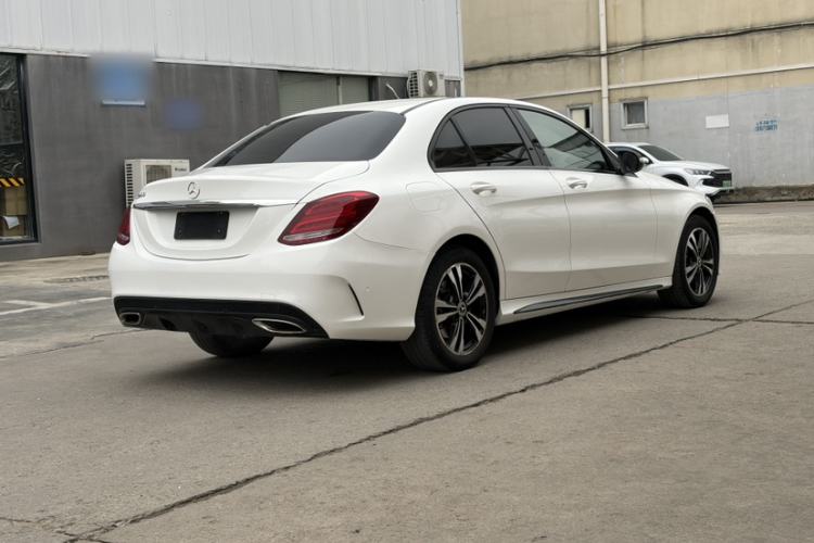 Used Mercedes-Benz C-Class 2017 Restyled C 200 Sport Edition
