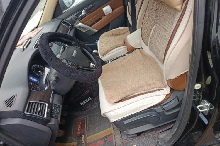 Used Haval H2 2016 Red-Label 1.5T Manual Two-Wheel Drive Luxury Model