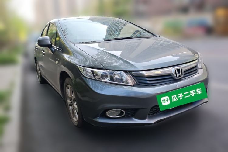 Used Honda Civic 2012 1.8L manual Comfort version
