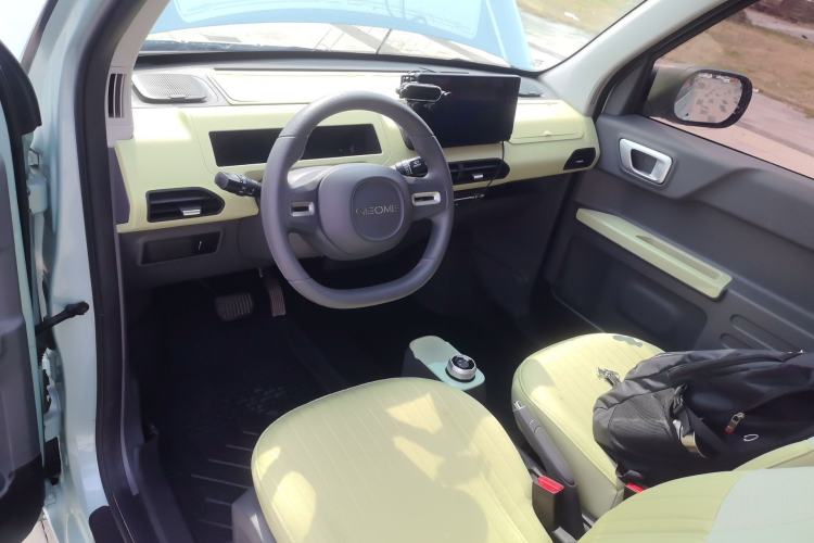 Used Geely Galaxy Panda 2023 Panda Mini 200km Endurance Bear