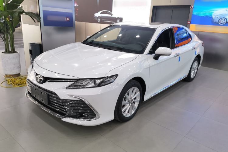 Used Toyota Camry 2023 2.0G Luxury Edition