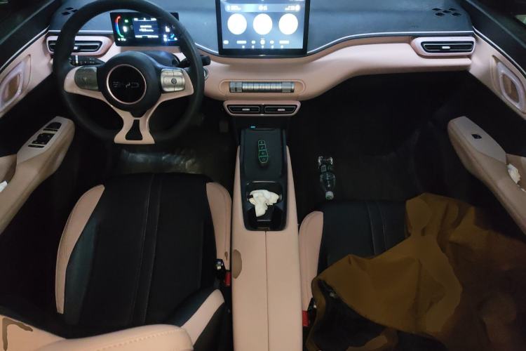 Used BYD Seagull 2025 305km Active Version Center Console