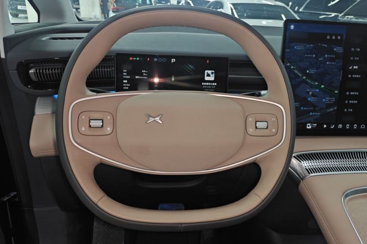 Used XPeng X9 2025 740 Ultra-Long Range Max