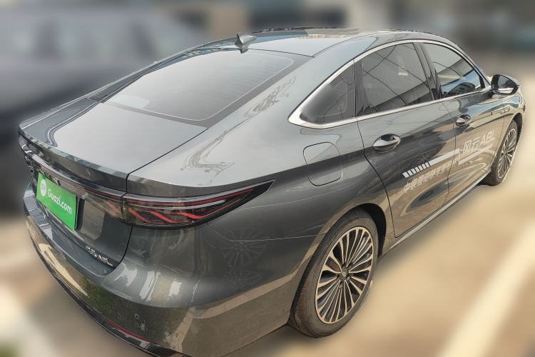 Used Chery Fengyun A8L 2025 1.5 TGDI 145 km Luxury Version Rear Right 45 Deg