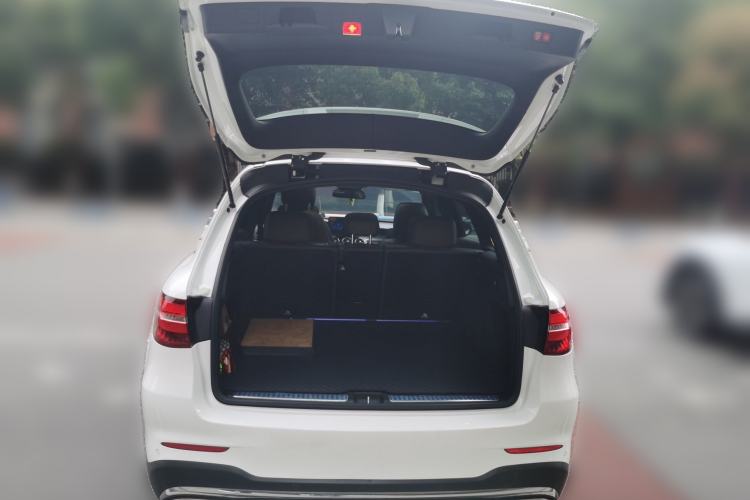 Used Mercedes-Benz GLC 2019 Facelift GLC 260 L 4MATIC Luxury Model
