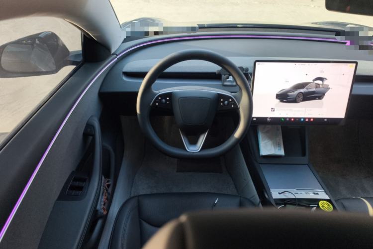 Used Tesla Model 3 2023 Rear-Wheel-Drive Version
