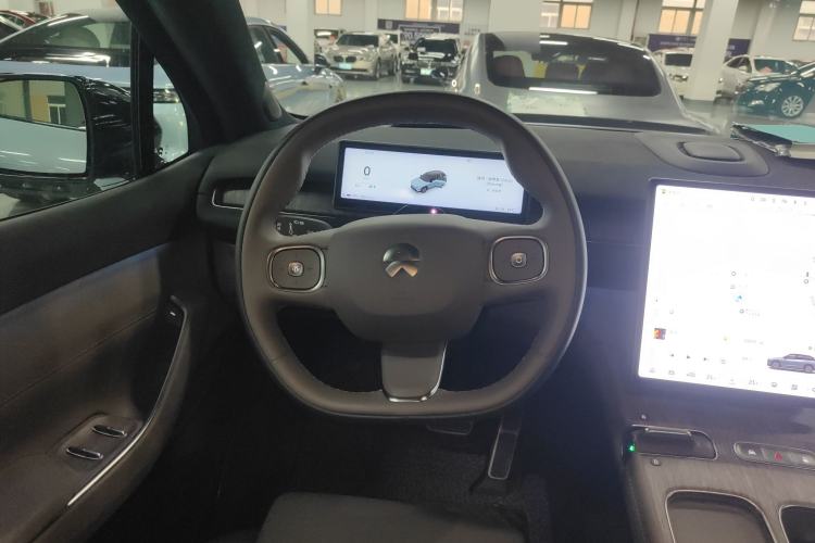 Used Nio ES7 2022 75 kWh Steering Wheel