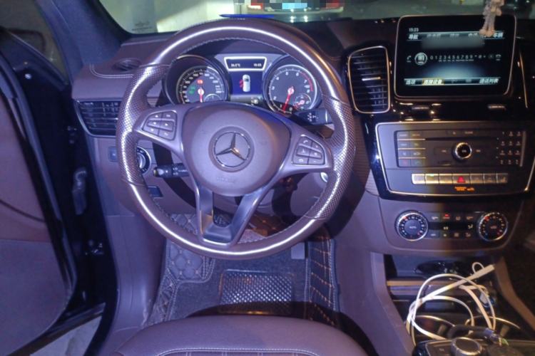 Used Mercedes-Benz GLE 2019 GLE 320 4MATIC Dynamic Edition Prestige Model Steering Wheel