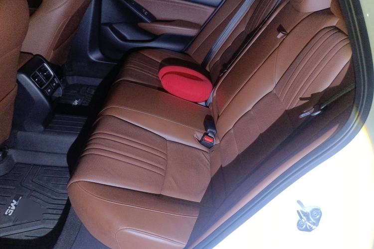 Used Honda Inspire 2019 Rui·Hybrid 2.0L Jingyue Edition China VI Emission Standard Left Rear Seat