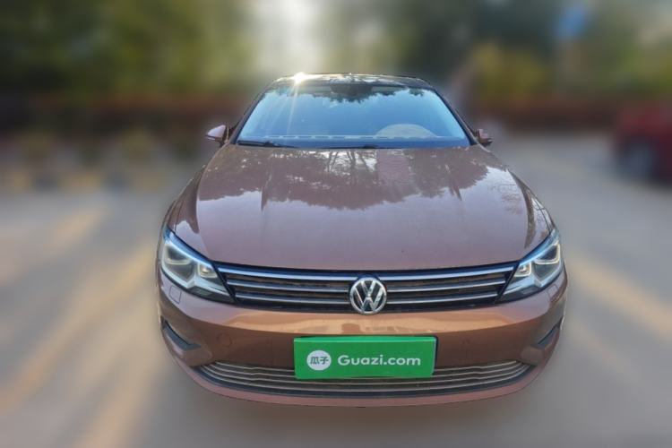 Used Volkswagen Lamando 2015 280TSI DSG Luxury Edition
