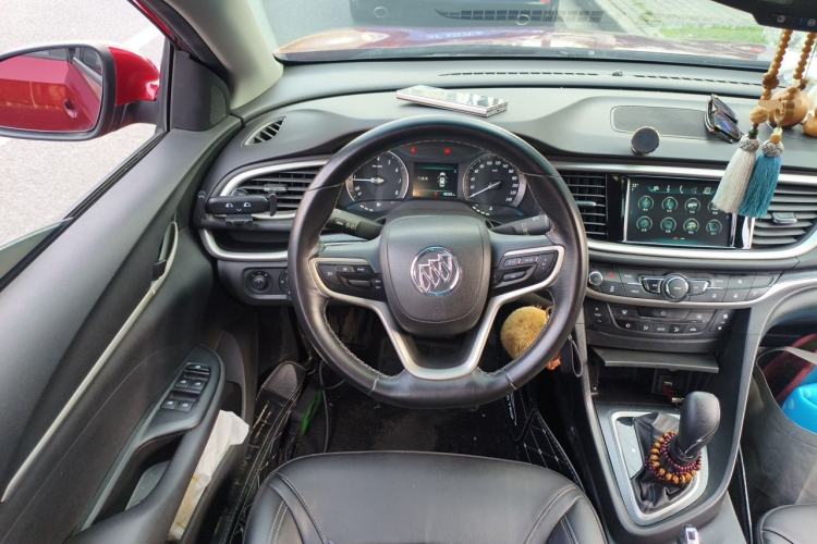 Used Buick GT 2019 18T Automatic Connected Elite Model China VI Standard Steering Wheel