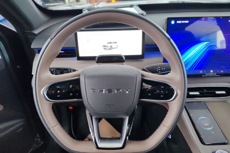 Used Chery Tiggo 8 PLUS 2025 290TGDI DCT Prestige 5-Seater