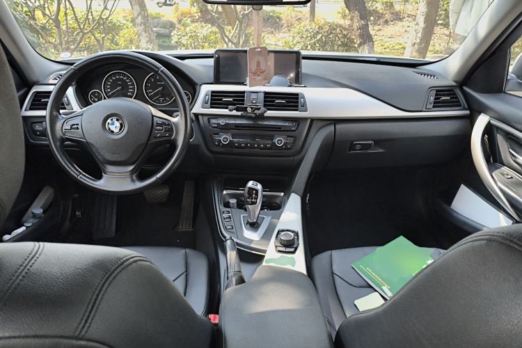 Used BMW 3 Series 2014 320Li Fashion Model