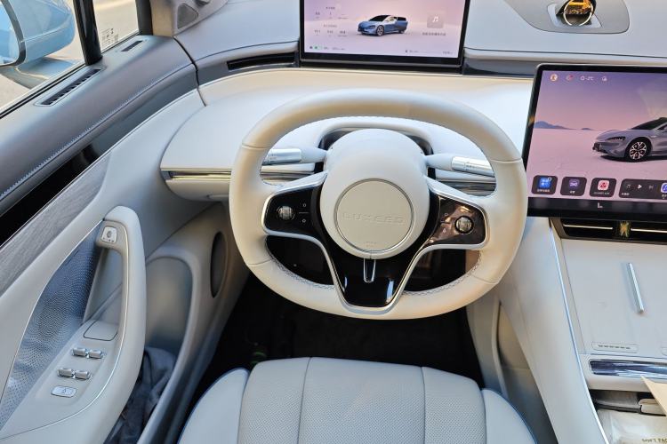 Used Hima Luxeed S7 2024 Max Rear-Drive Long-Range Intelligent Driving Version