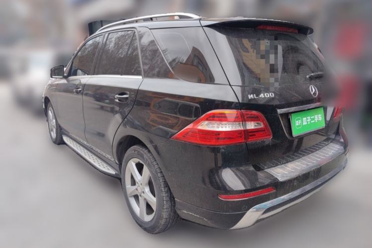 Used Mercedes-Benz M-Class 2015 ML 400 4MATIC Dynamic Model Rear Left 45 Deg