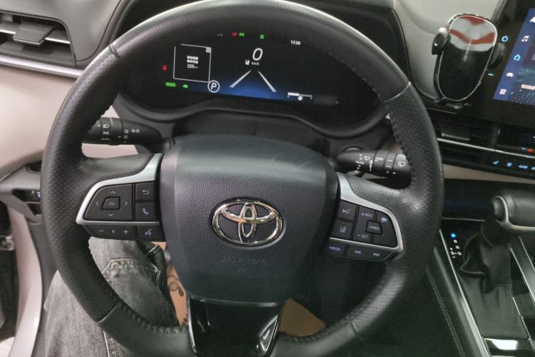 Used Toyota Sienna 2021 2.5L Hybrid Ultimate Edition