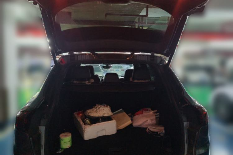 Used Porsche Cayenne 2016 Cayenne Platinum Edition 3.0T Trunk