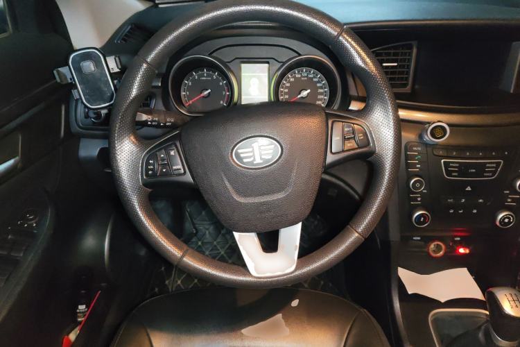 Used Bestune B50 2016 1.6L manual luxury version
