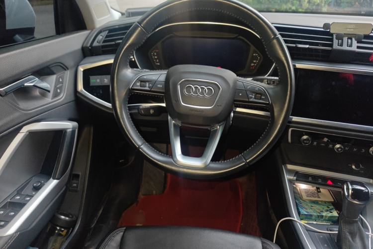 Used Audi Q3 2019 35 TFSI Advanced Style Edition
