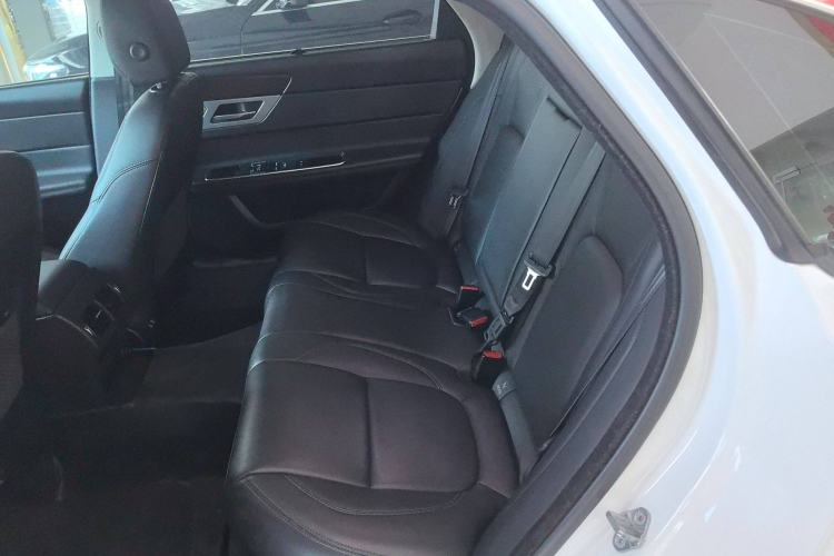 Used Jaguar XFL 2019 XFL 2.0T 200 PS Two-Wheel-Drive Elite Edition