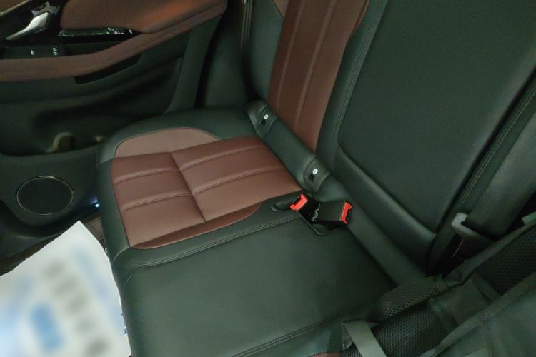 Used Land Rover Range Rover Evoque 2024 Aurora L 249 PS Prestige Light-Chasing Edition