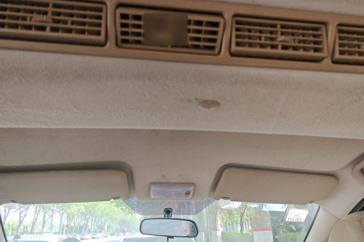 Used BAIC Weiwang M30 2015 1.5L Basic Version DAM15 Headliner