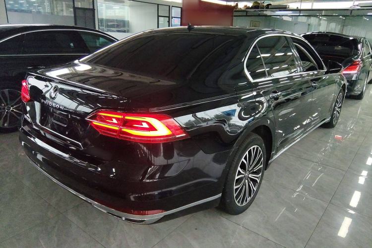 Used Volkswagen Phideon 2021 380TSI Luxury Edition