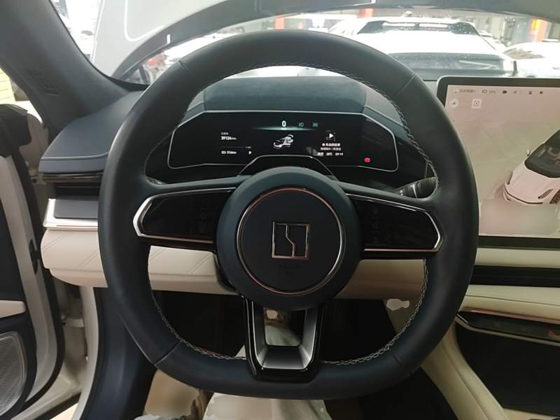 Used Zeekr 001 2022 Long-Range Dual-Motor WE Edition — 10