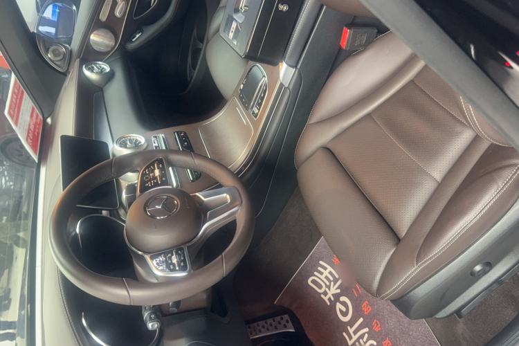 Used Mercedes-Benz GLC 2022 Refreshed GLC 300 L 4MATIC Dynamic Edition Prestige Version Left Front Seat