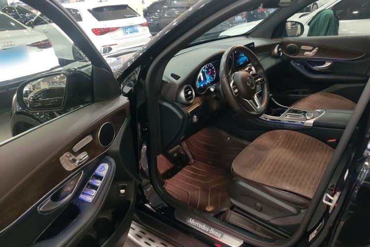 Used Mercedes-Benz GLC 2020 Facelift GLC 300 L 4MATIC Dynamic Edition Driver Seat