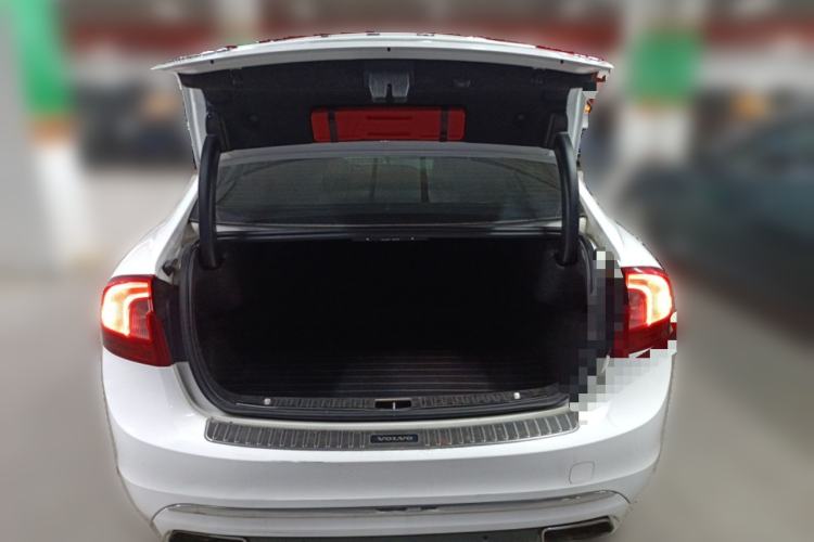 Used Volvo S60 2016 S60L T5 Intelligent Drive Edition Trunk