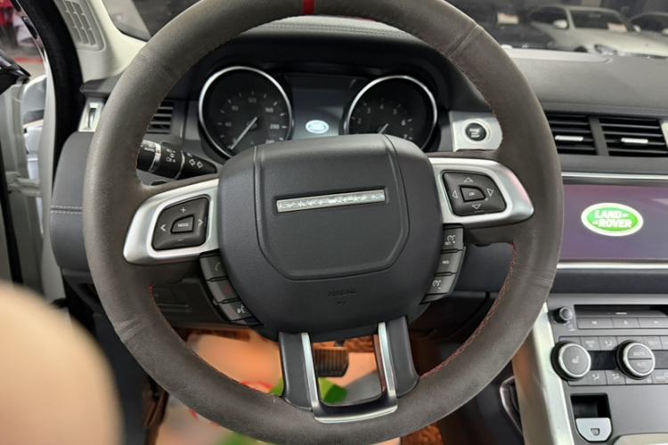 Used Land Rover Range Rover Evoque 2017 2.0T SE PLUS Smart Enjoyment Edition