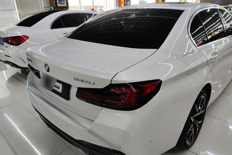 Used BMW 5 Series 2022 Restyled 530Li Luxury Edition M Sport Package
