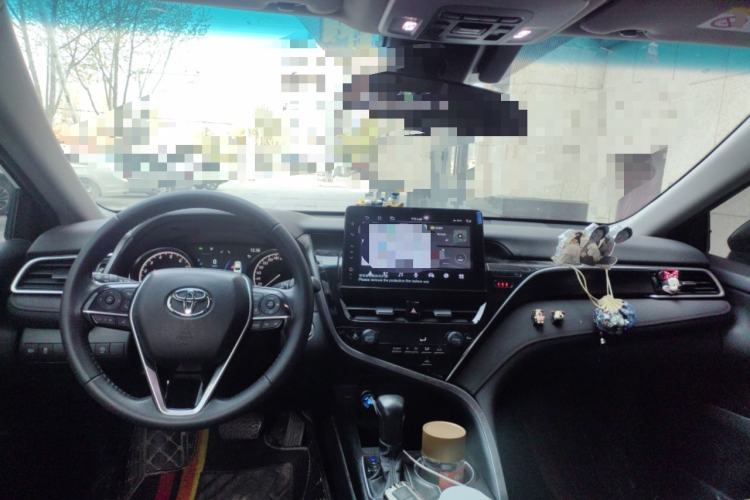 Used Toyota Camry 2023 2.0G Luxury Edition