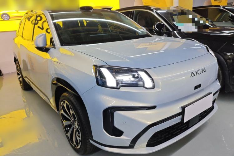 Used AION V 2024 Aion Tyrannosaurus 650 LiDAR Edition
