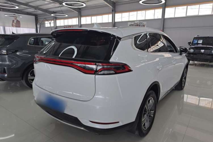 Used BYD Tang 2018 2.0T Automatic SmartConnect Luxury 7-Seater China V Emission Standard