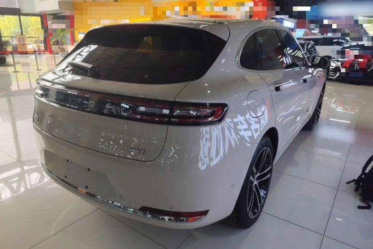 Used Hima AITO M5 2025 Extended-Range Ultra All-Wheel-Drive Version